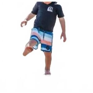 NEW FEATHER 4 ARROW barrel short sleeve rashguard in charcoal